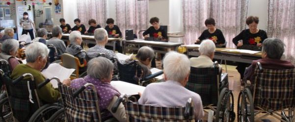 芸術の秋！大正琴の音色♪