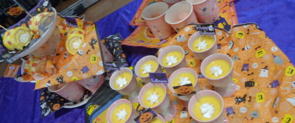 給食行《ハロウィン》