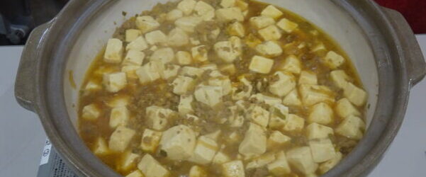 11/28給食行事・実演《麻婆丼》を作りました。